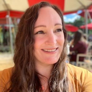 Meet your Posher, Sara